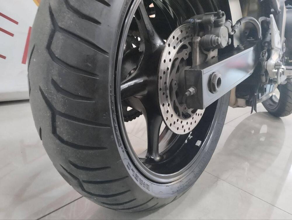 Yamaha FZ6 Fazer (2004 - 07) (9)