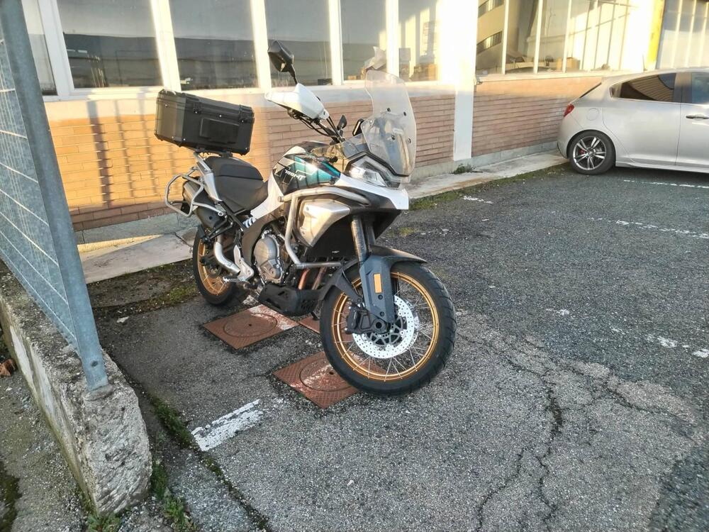 CFMOTO 700MT Adventure (2025 - 26) (3)