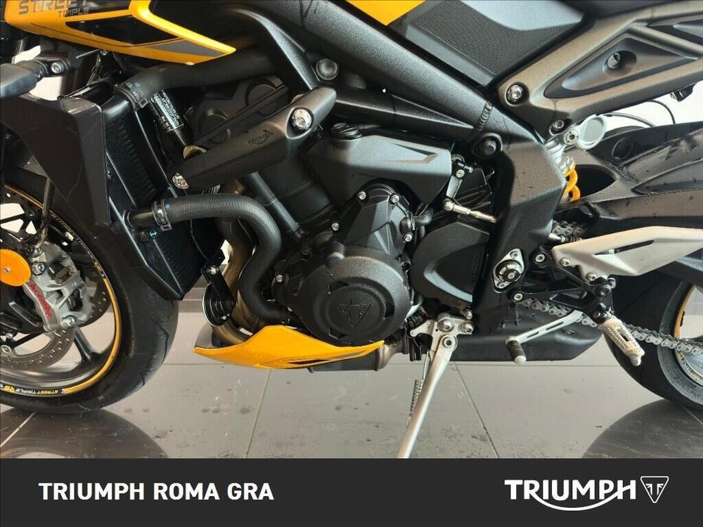 Triumph Street Triple 765 RS (2023 - 26) (9)