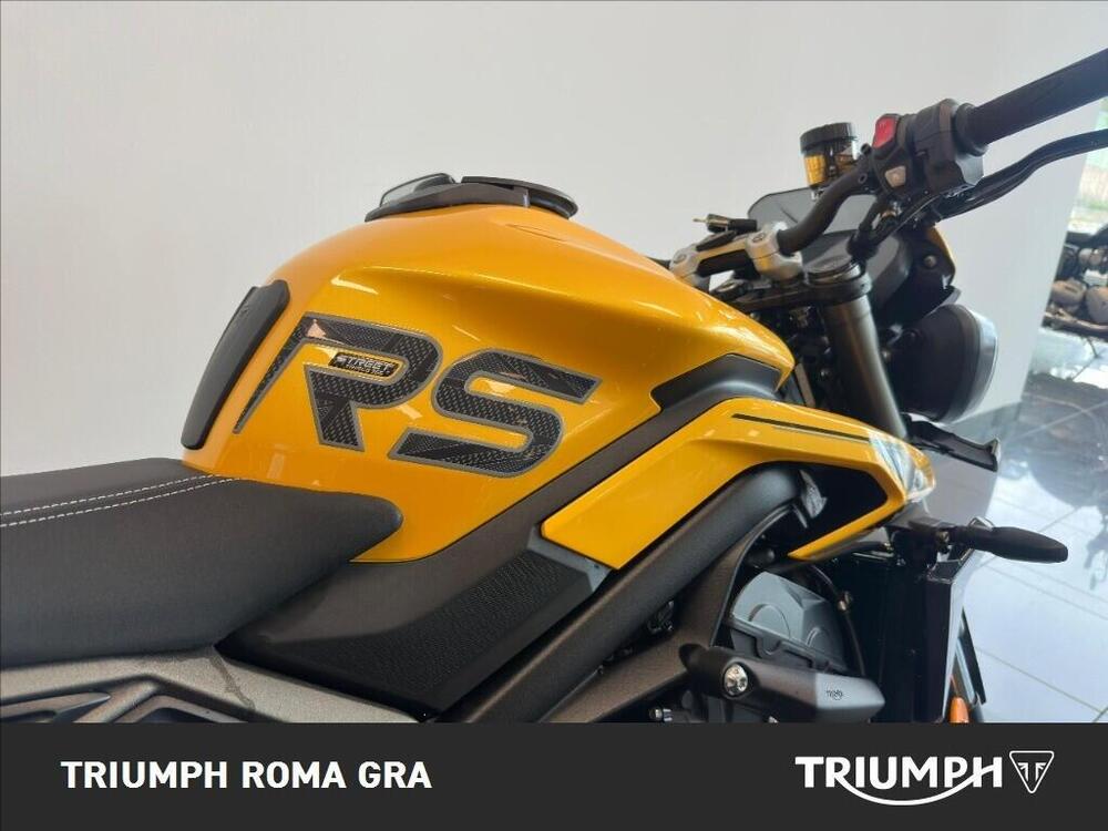 Triumph Street Triple 765 RS (2023 - 26) (7)