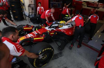 F1 2026, Cronaca LIVE Test Bahrain: Hamilton fermo ai box, problemi per la SF-26