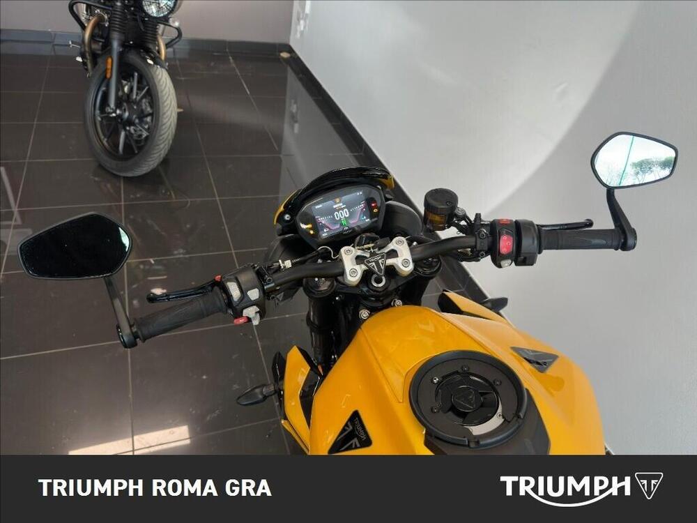 Triumph Street Triple 765 RS (2023 - 26) (11)