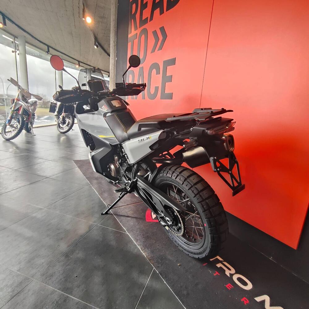 Husqvarna Norden 901 (2022 - 26) (10)