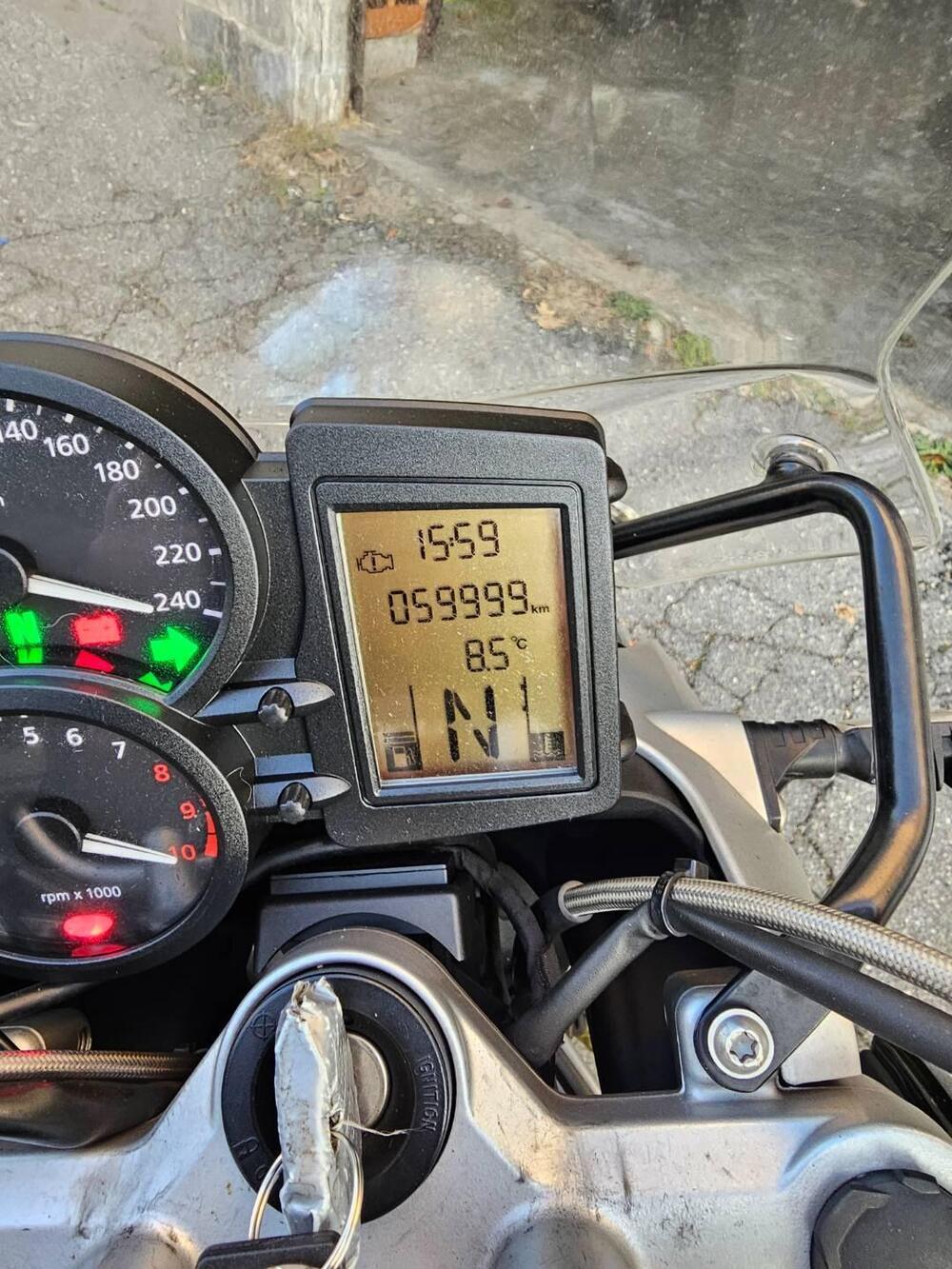 Bmw R 1200 R (2011 - 14) (2)