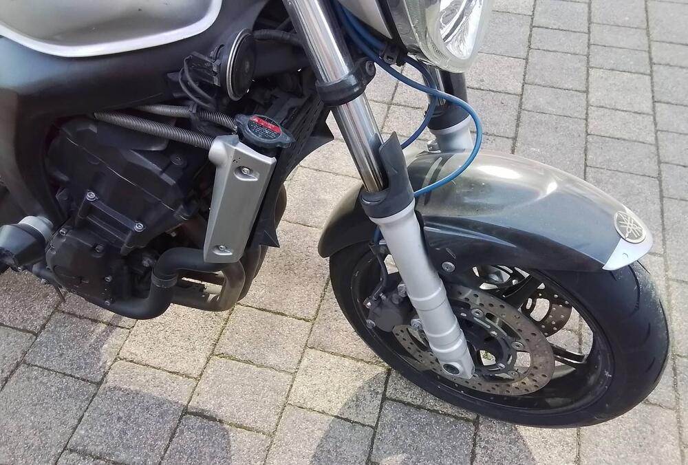 Ricambi usati YAMAHA MT-03 - anno 2005 - (4)