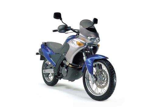 Aprilia Pegaso 650 IE (2001 - 02)