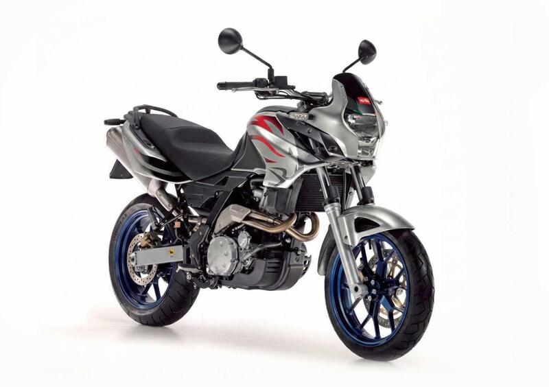 Aprilia Pegaso 650 Pegaso 650 Fun (2006 - 08)