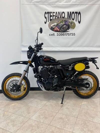 Swm Silver Vase 650 (2025 - 26) nuova