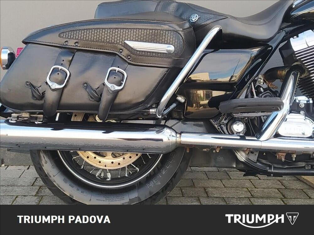 Harley-Davidson 1584 Road King Classic (2007 - 10) - FLHRC (2)