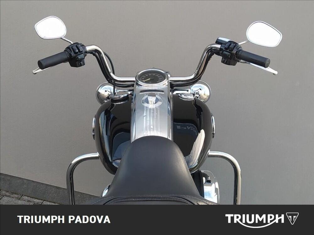 Harley-Davidson 1584 Road King Classic (2007 - 10) - FLHRC (11)