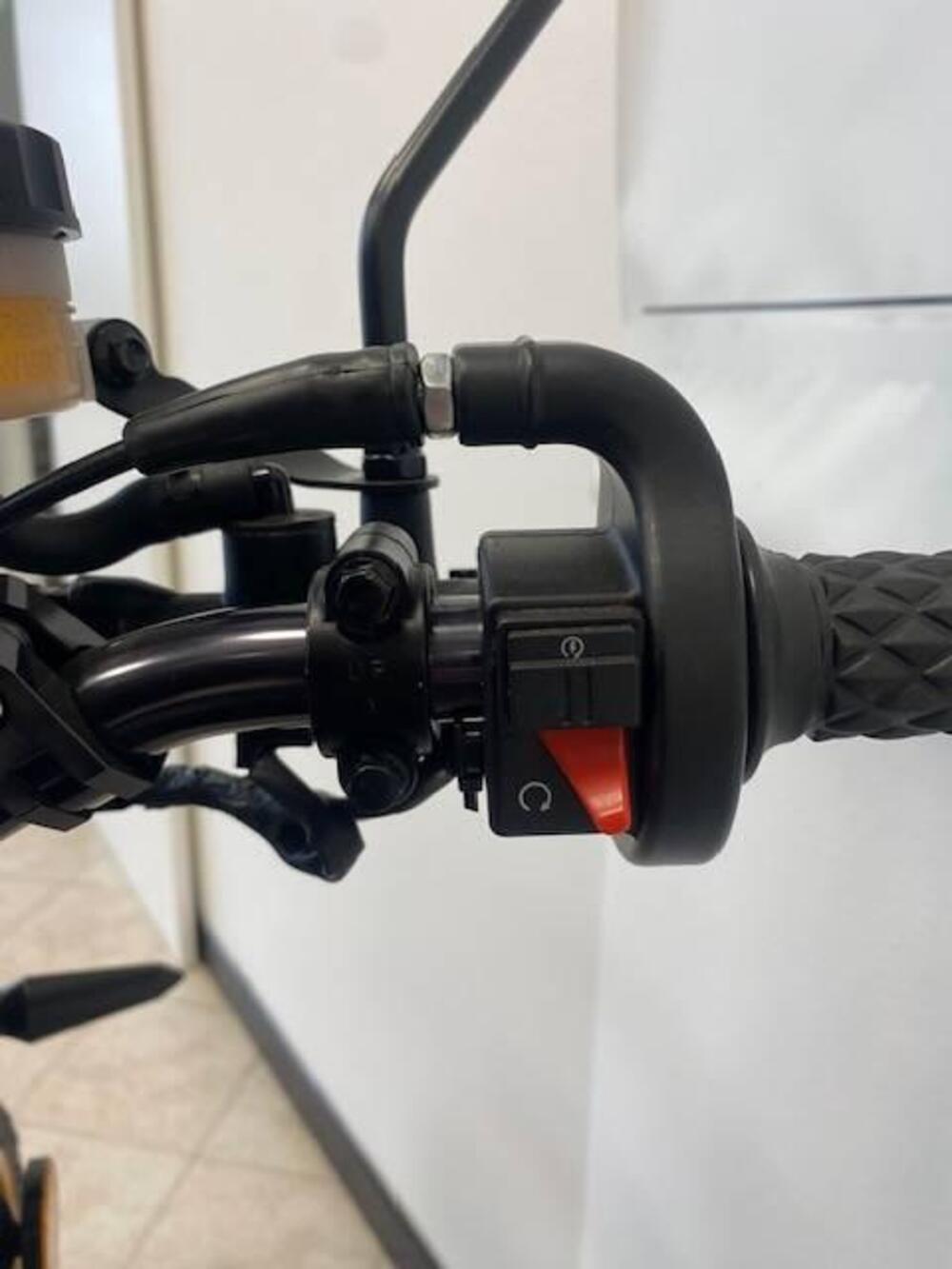 Swm Silver Vase 650 (2025 - 26) (13)