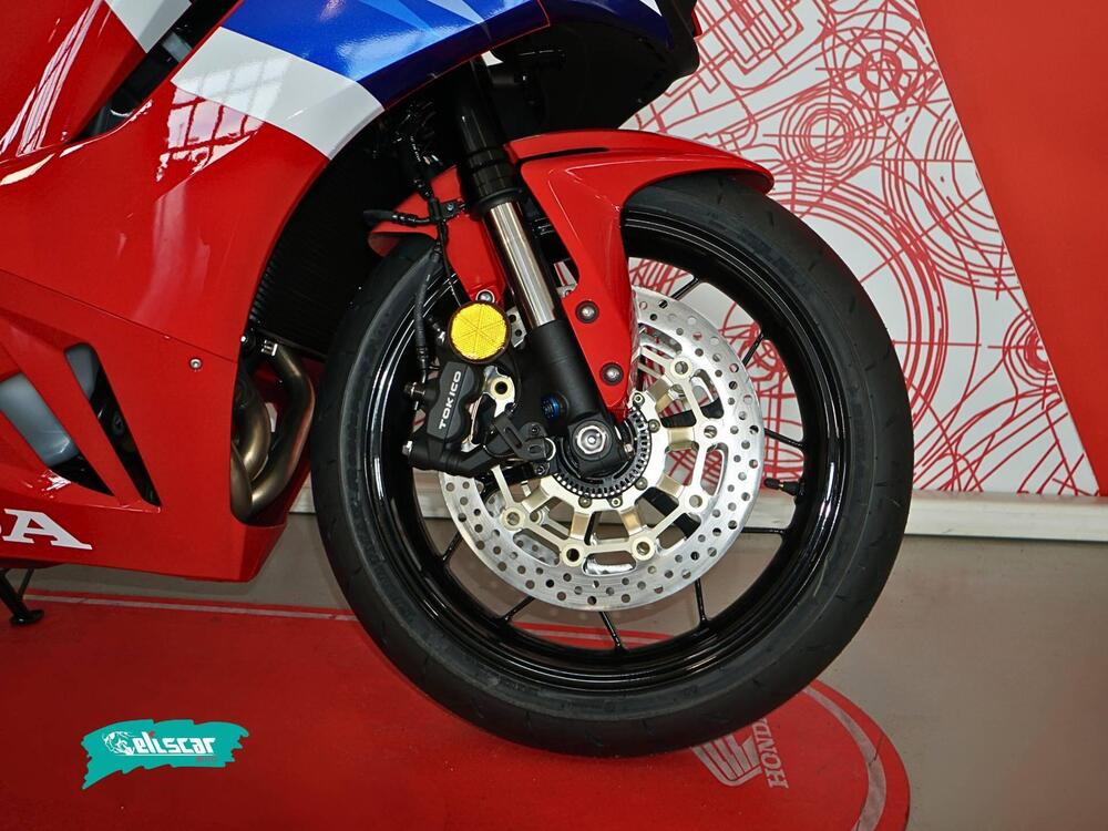 Honda CBR 600 RR (2024 - 26) (6)