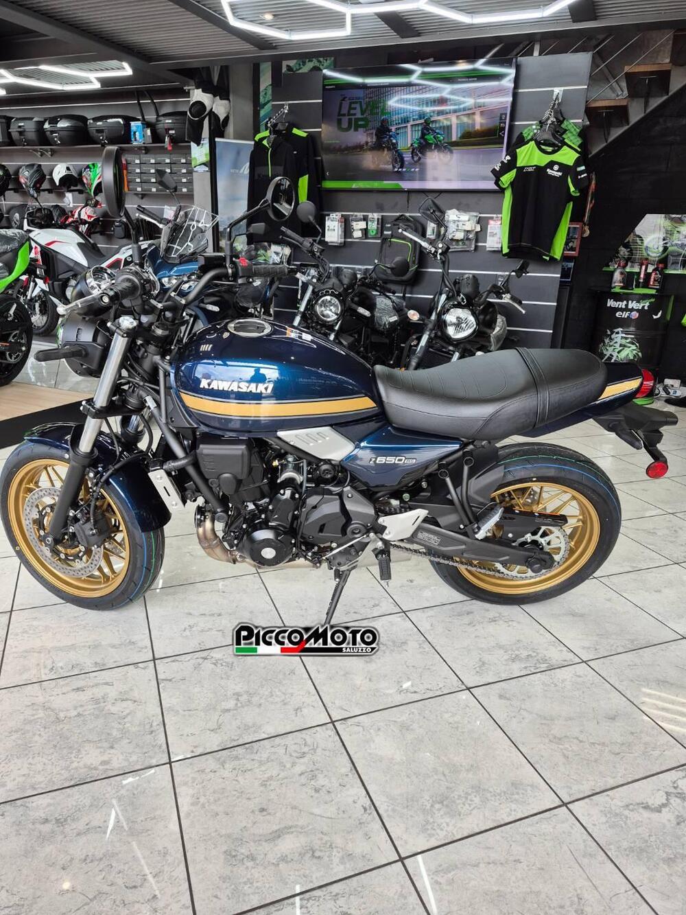 Kawasaki Z 650 RS (2025 - 26) (3)