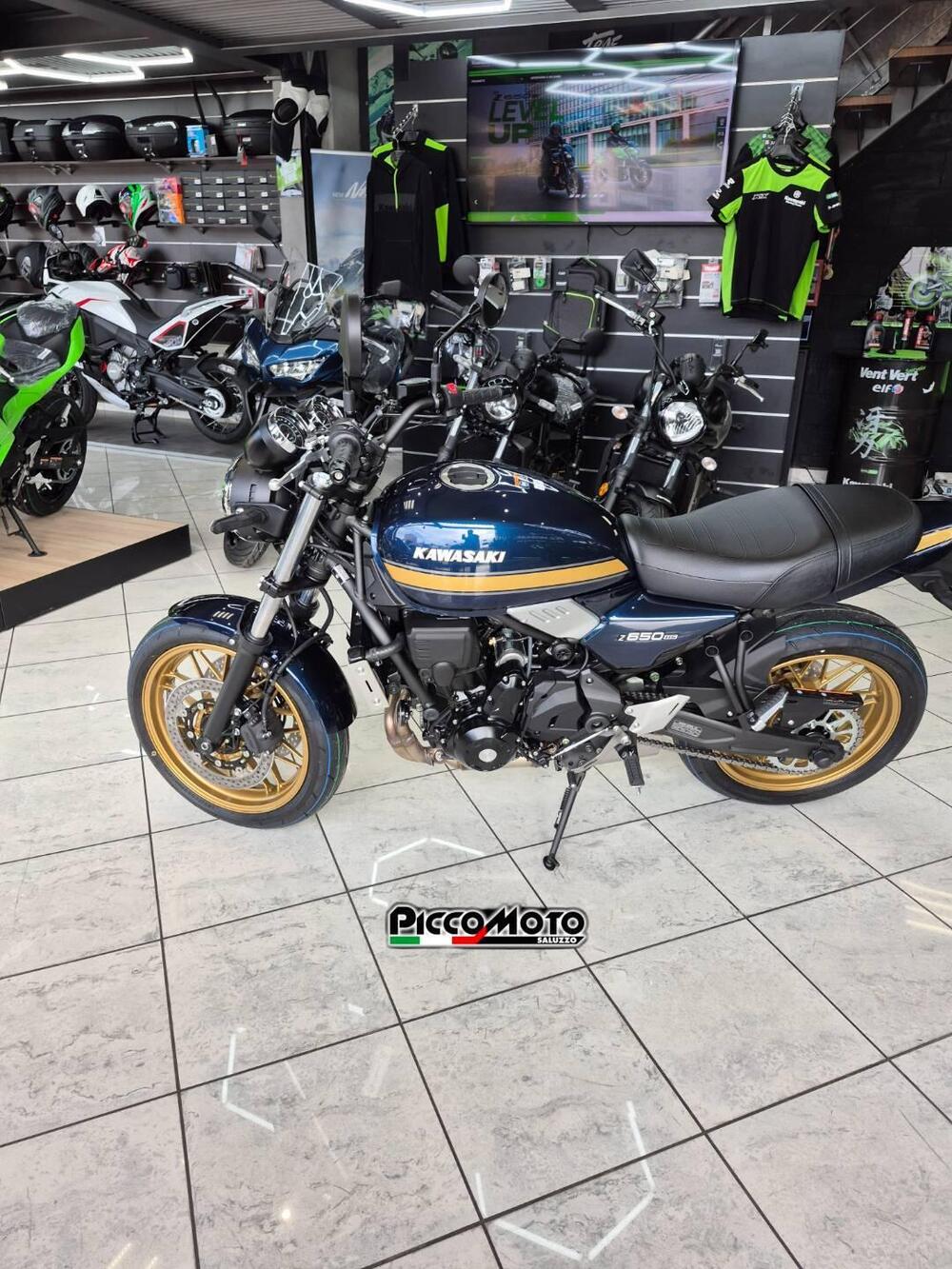 Kawasaki Z 650 RS (2025 - 26) (4)