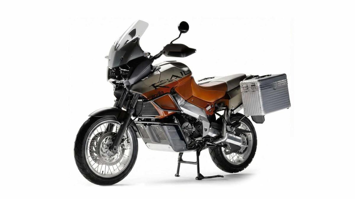 Aprilia Caponord ETV 1000 Rally Raid (2003 - 04)