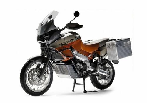 Aprilia Caponord ETV 1000 Rally Raid (2003 - 04)