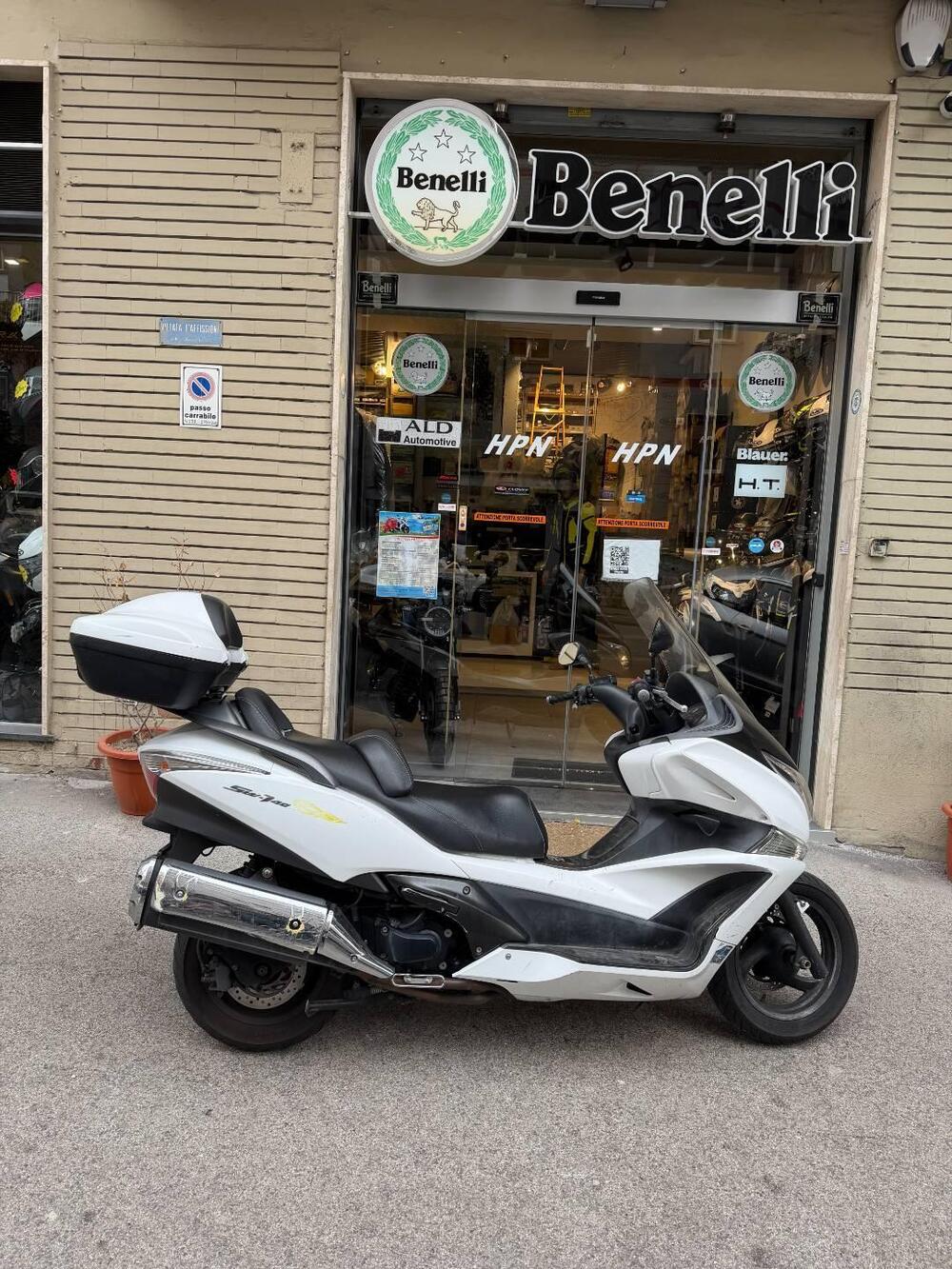 Honda SW-T 400 ABS (2008 - 16) (3)