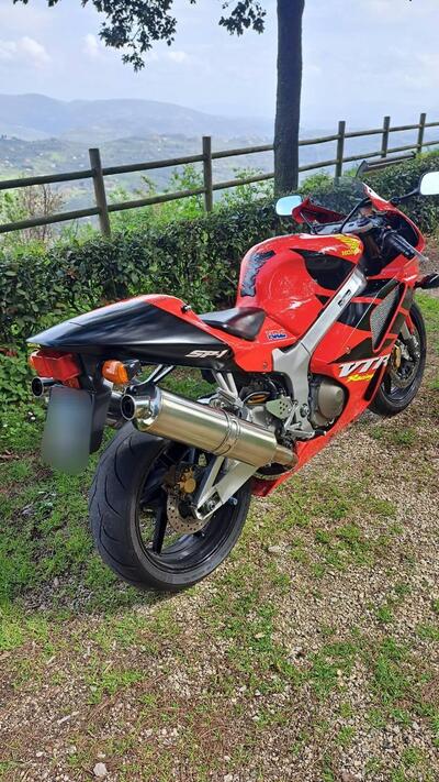 Honda VTR 1000 SP-1 (2000 - 01) usata