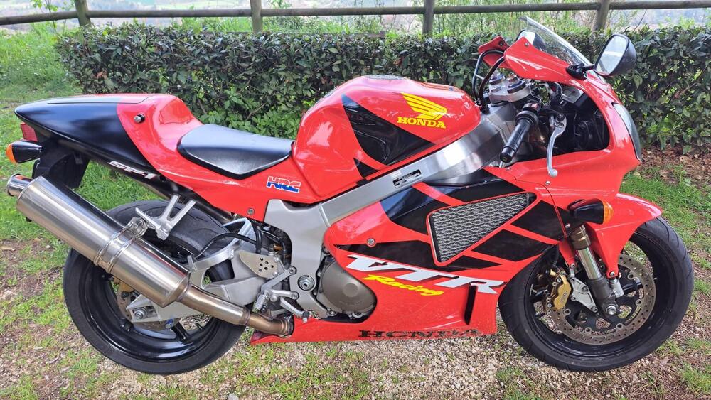 Honda VTR 1000 SP-1 (2000 - 01) (8)