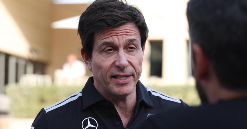 F1 2026. Mercedes nel mirino, Wolff attacca: &ldquo;Motore e benzina illegali? Totale cazzata. Ora si inventano che sono negli Epstein Files?&rdquo;