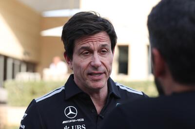 F1 2026. Mercedes nel mirino, Wolff attacca: &ldquo;Motore e benzina illegali? Totale cazzata. Ora si inventano che sono negli Epstein Files?&rdquo;