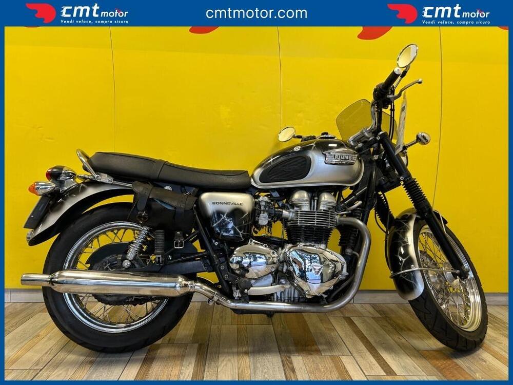Triumph Bonneville 800 (2000 - 01)