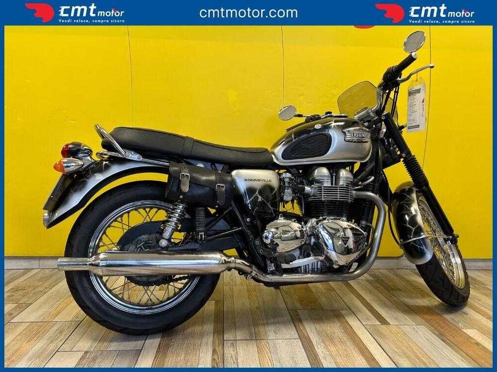 Triumph Bonneville 800 (2000 - 01) (4)