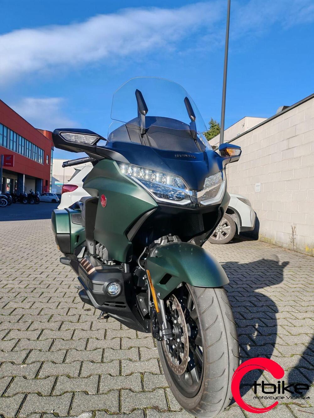 Honda GL 1800 Gold Wing DCT (2021 - 24) (4)