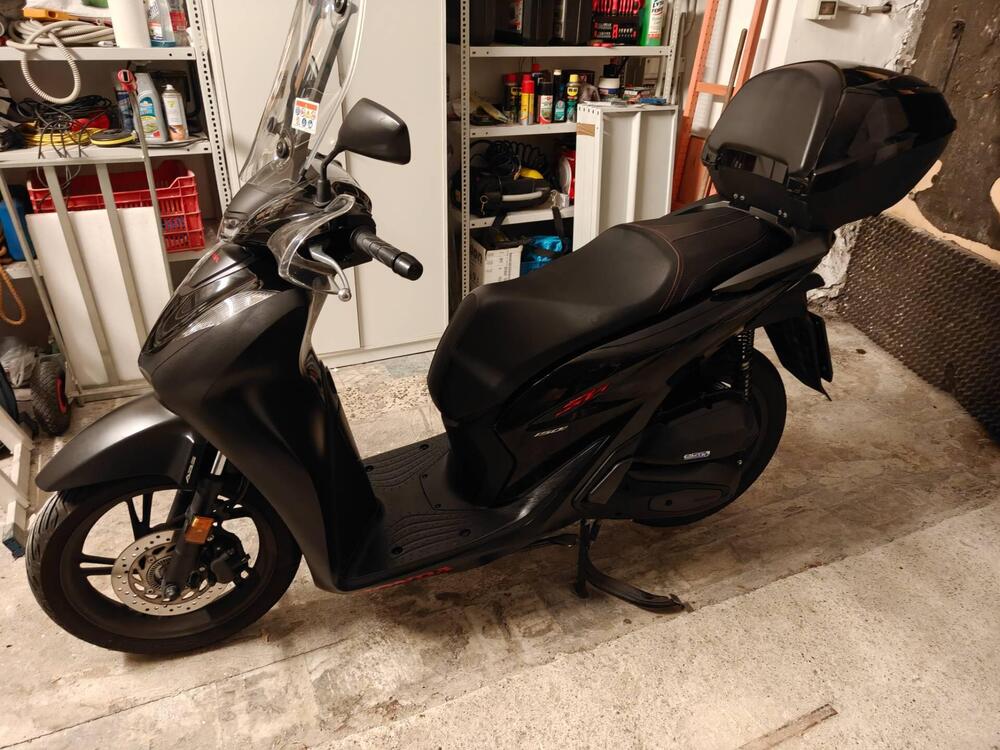 Honda SH 150i Sport (2022 - 23) (3)