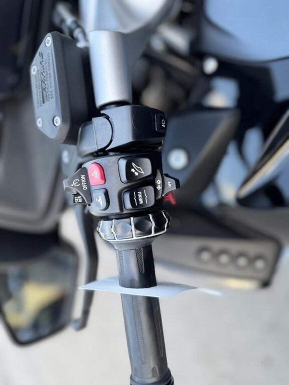 Bmw R 1250 RT (2021 - 25) (6)