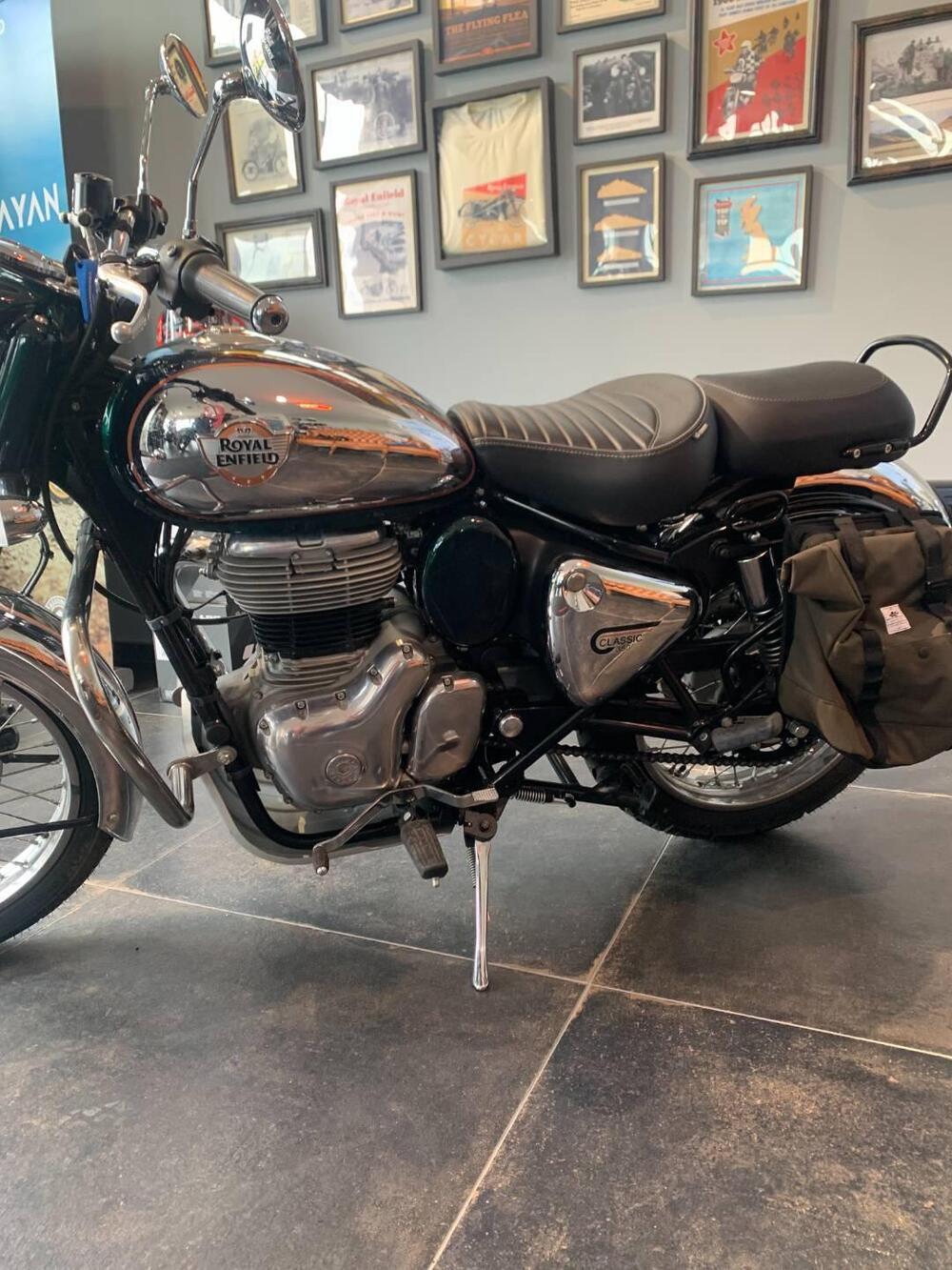 Royal Enfield Classic 350 (2021 - 26) (2)