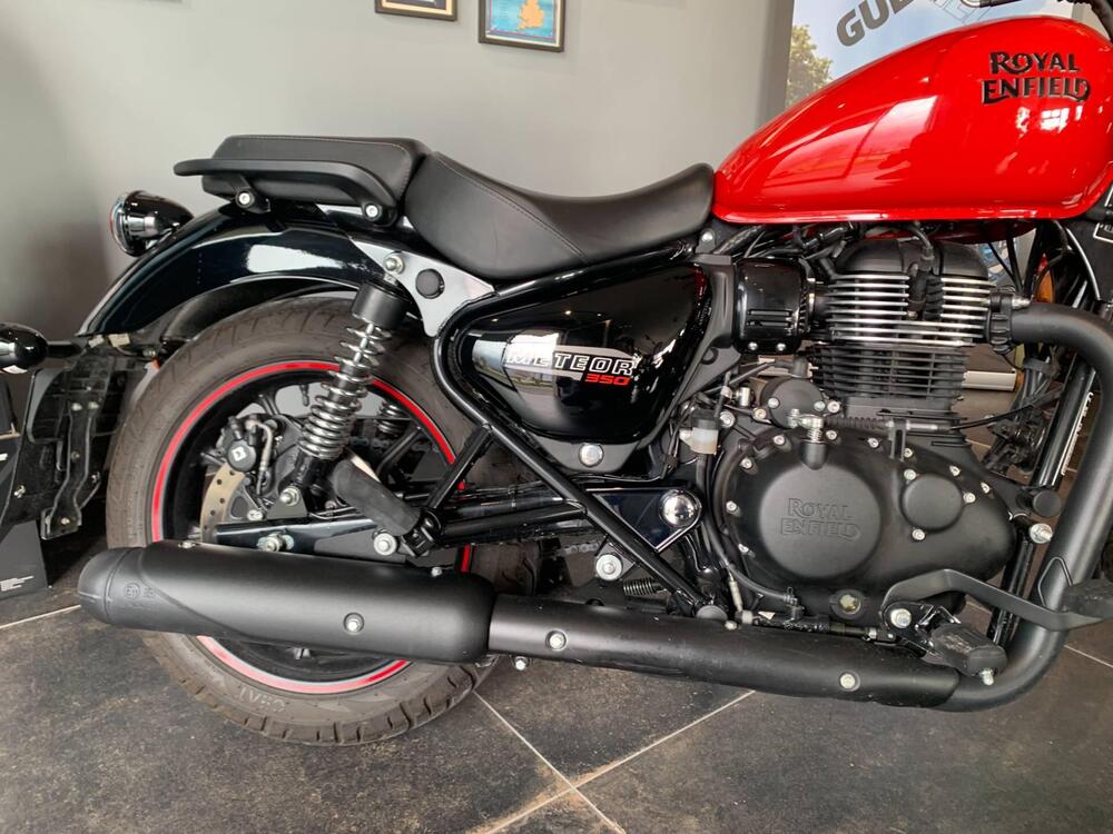 Royal Enfield Meteor 350 (2021 - 26) (8)