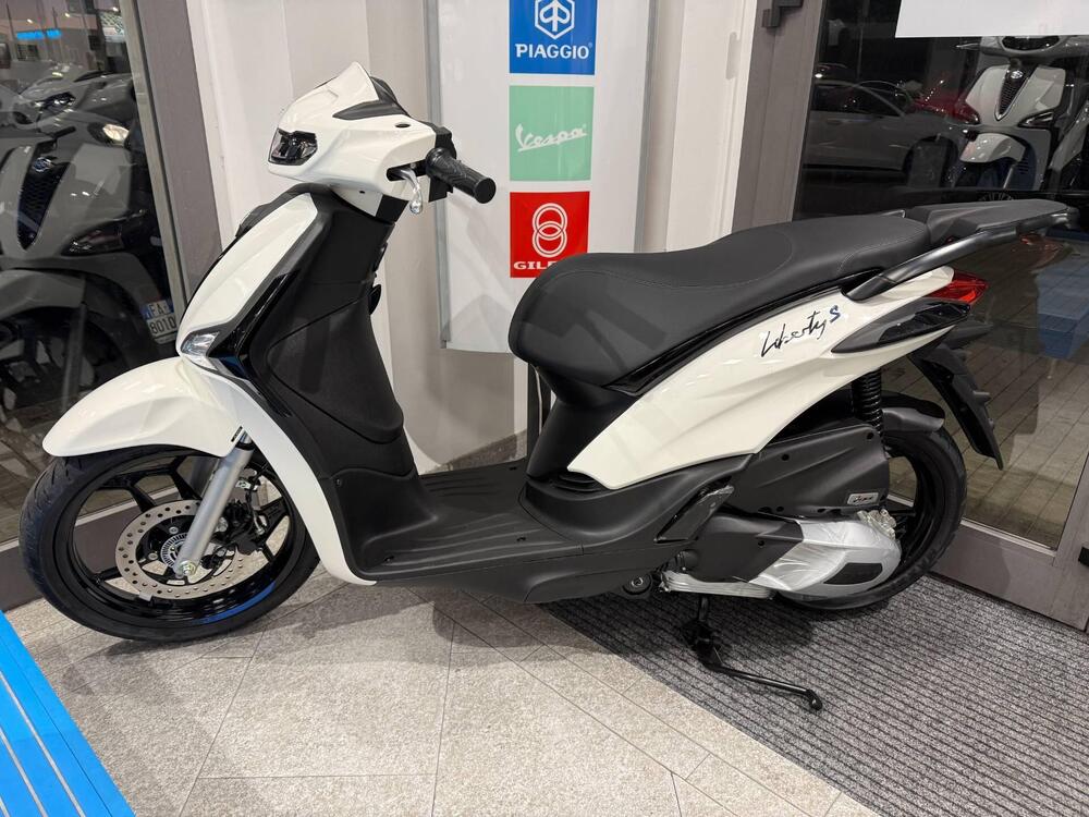 Piaggio Liberty 125 S (2025 - 26) (2)