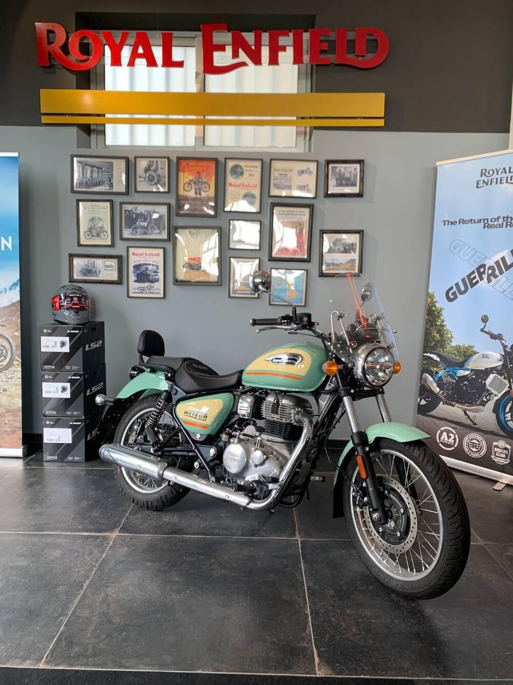 Royal Enfield Meteor 350 Aurora (2024 - 26)