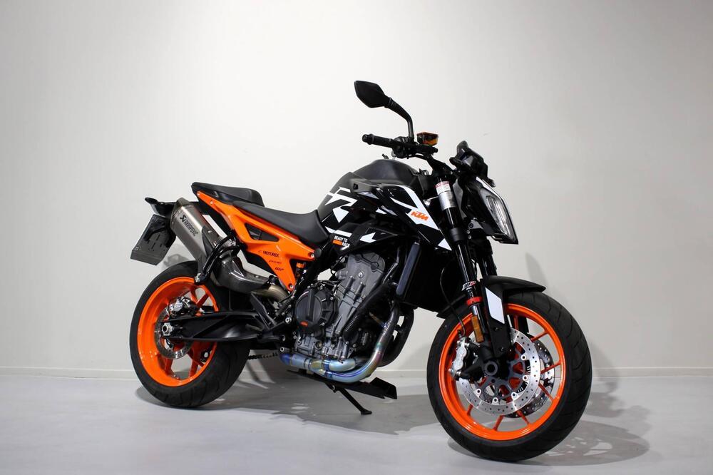 KTM 890 Duke GP (2022 - 23) (2)