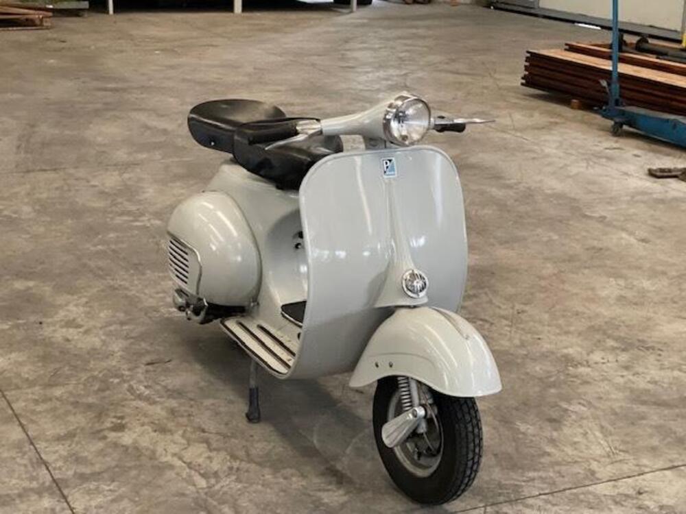 Piaggio Vespa 125 VNB5T (15)