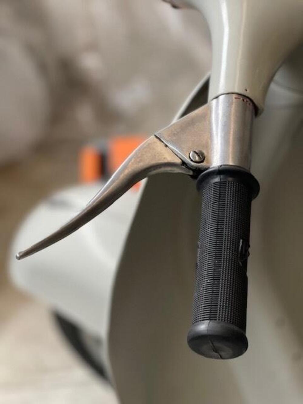 Piaggio Vespa 125 VNB5T (16)