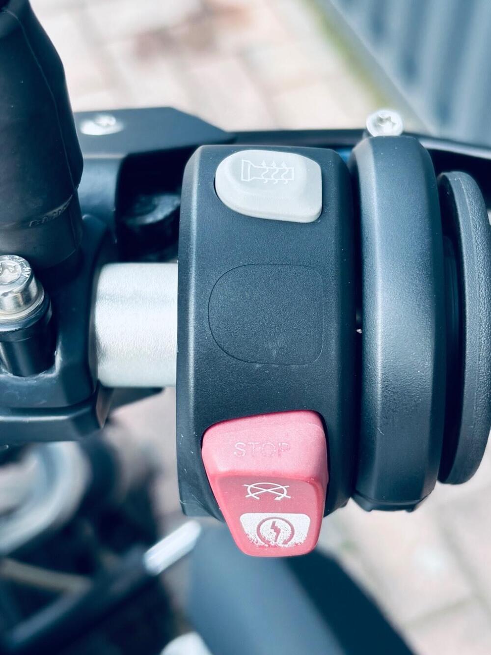 Bmw F 800 R (2009 - 11) (10)