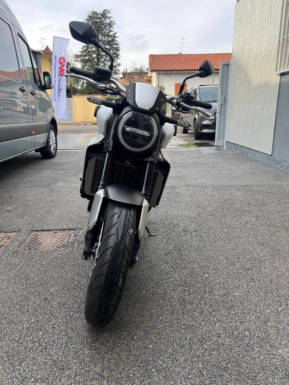 Honda CB 1000 R (2021 - 25) (3)