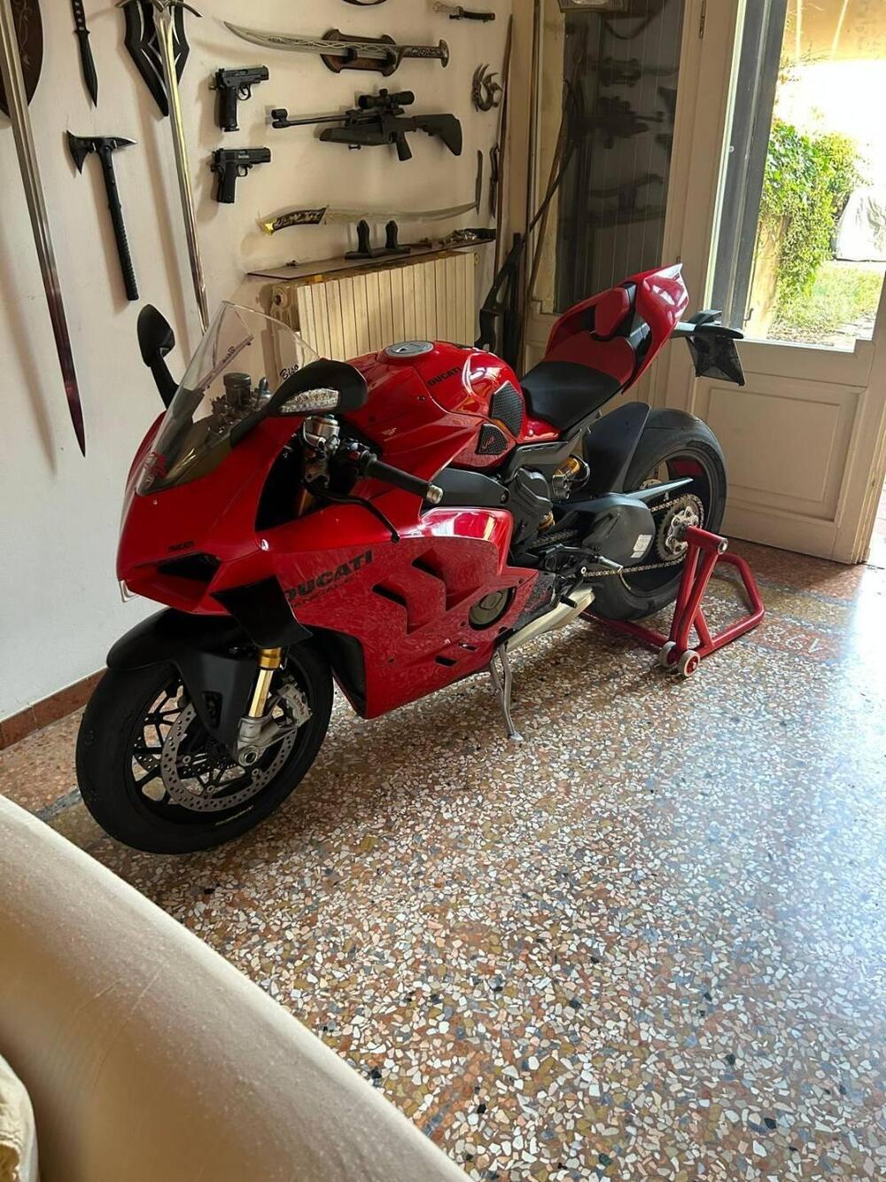 Ducati Panigale V4 S (2022 - 24) (7)