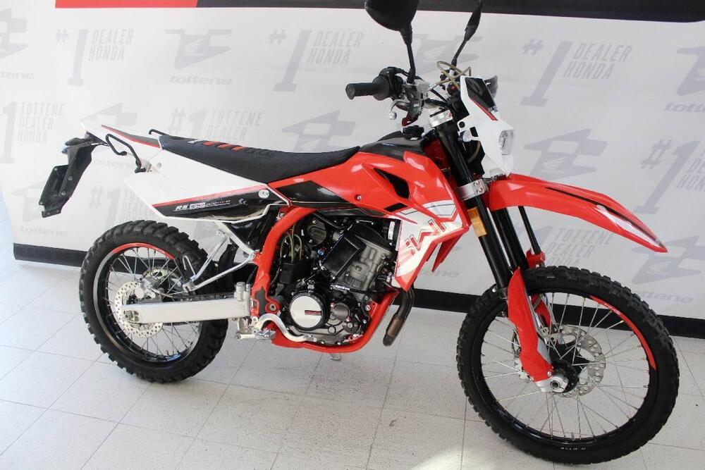 Swm SM 125 R (2022 - 24) (3)