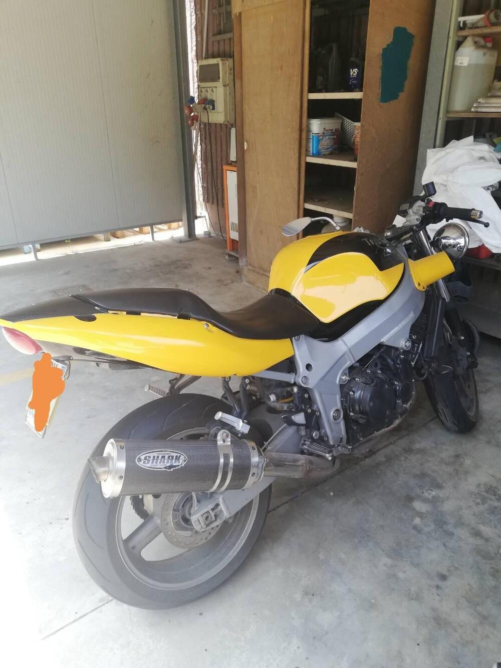 Triumph TT 600 (2002 - 03) (3)