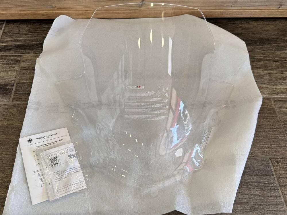 PARABREZZA ISOTTA BMW K 1200 R SPORT 2005-07 (2)