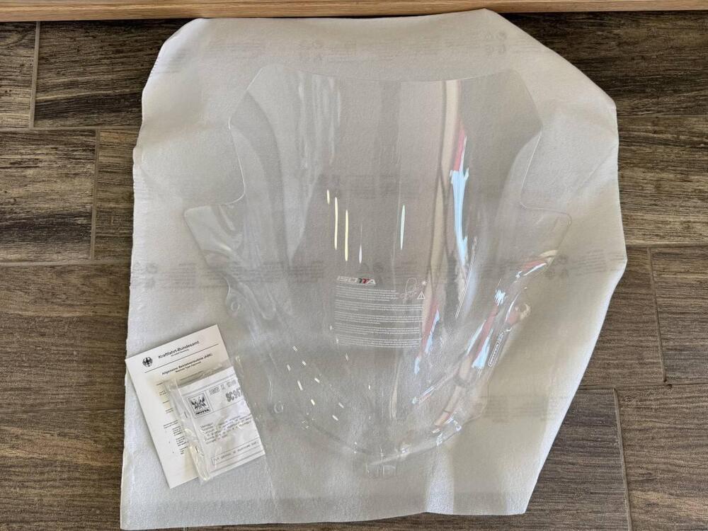 PARABREZZA ISOTTA BMW K 1200 R SPORT 2005-07 (3)