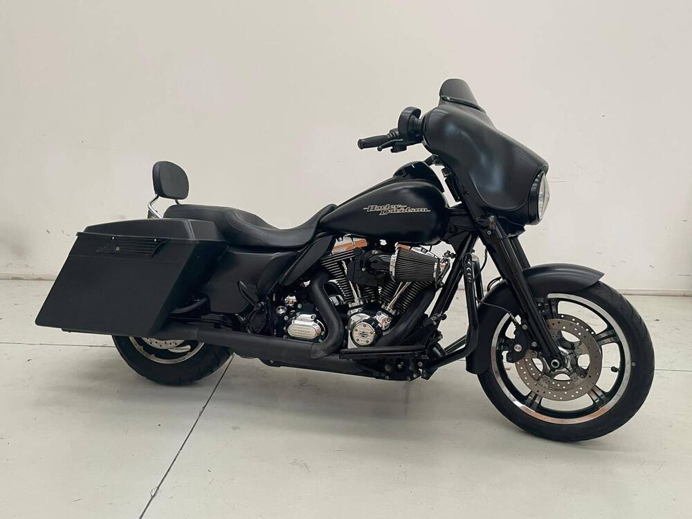 Harley-Davidson 1584 Street Glide (2008 - 10) - FLHX (2)