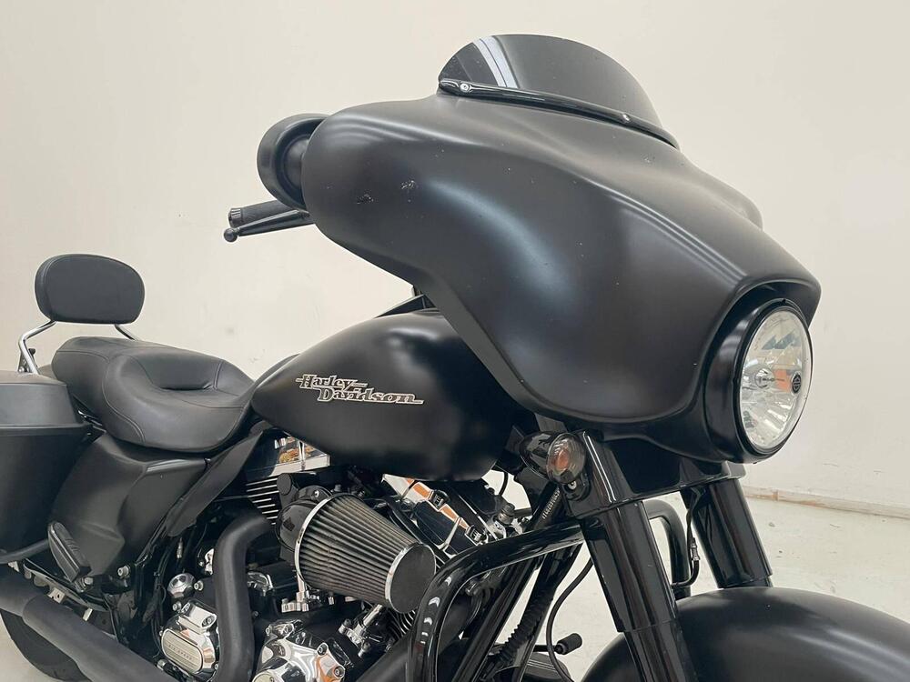 Harley-Davidson 1584 Street Glide (2008 - 10) - FLHX (3)