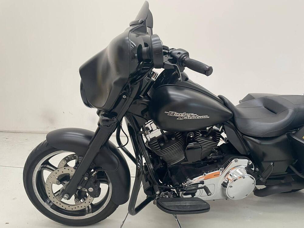 Harley-Davidson 1584 Street Glide (2008 - 10) - FLHX (9)