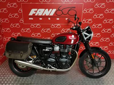 Triumph Street Twin 900 (2017 - 18) usata