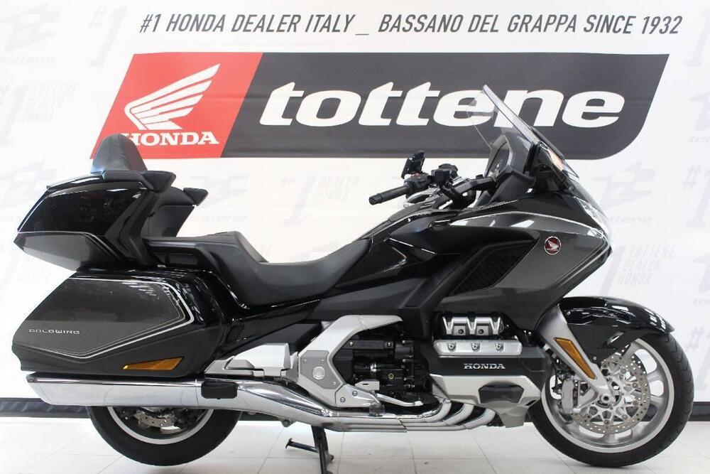 Honda GL 1800 Gold Wing Tour DTC (2018 - 20)