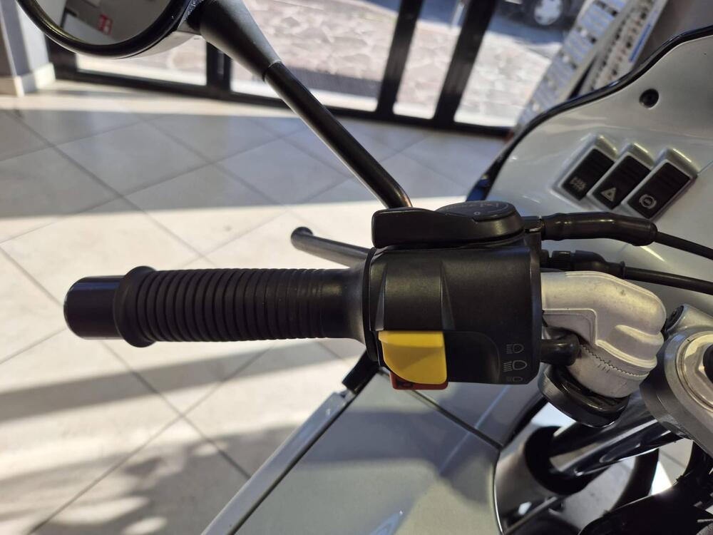 Bmw R 1100 RS ABS (9)